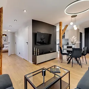 Grunwaldzka Attic By Downtown Apartament